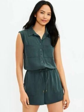Lou & Grey Women's Green Romper Size Small